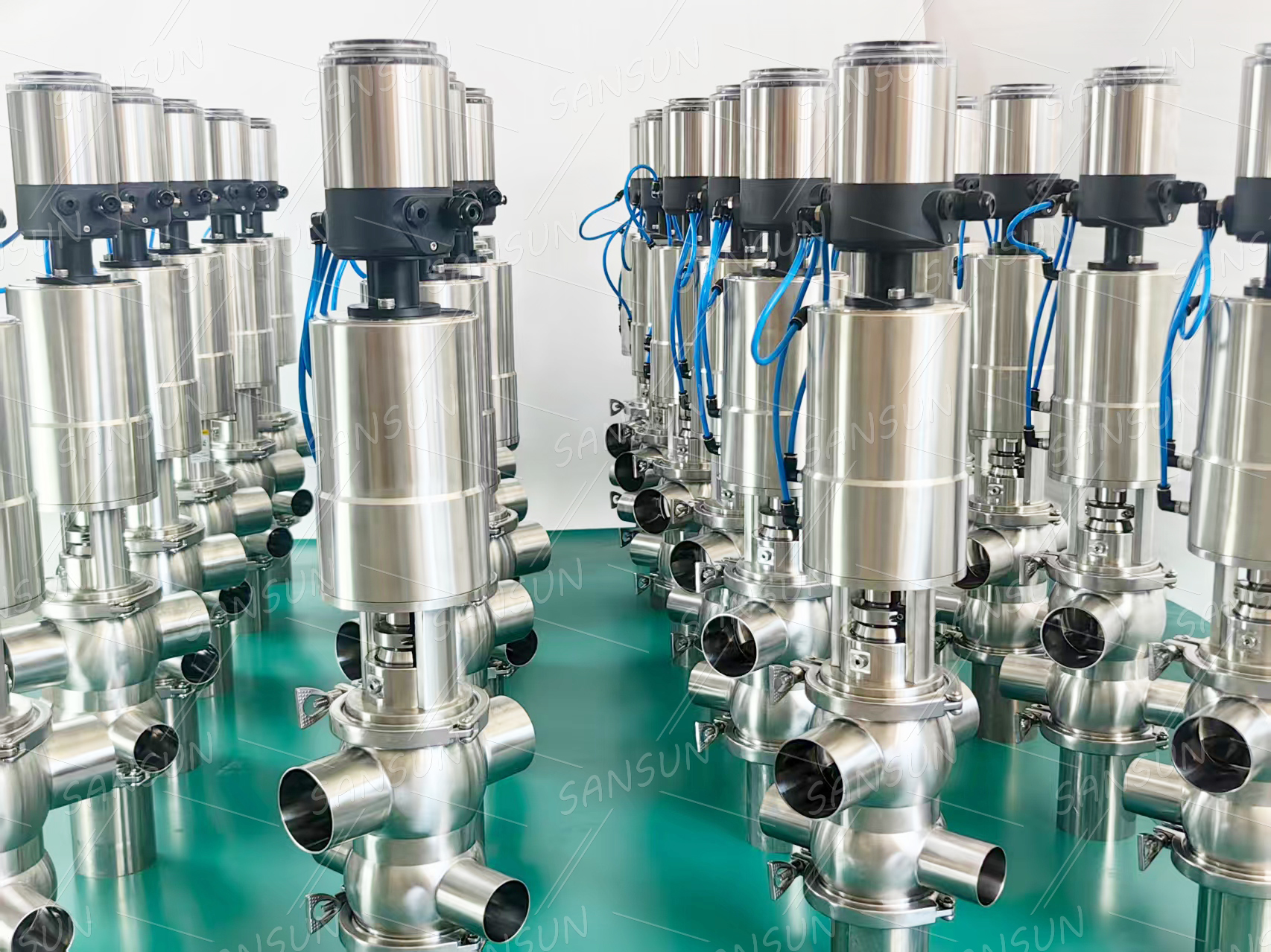 double seat valve（4）.