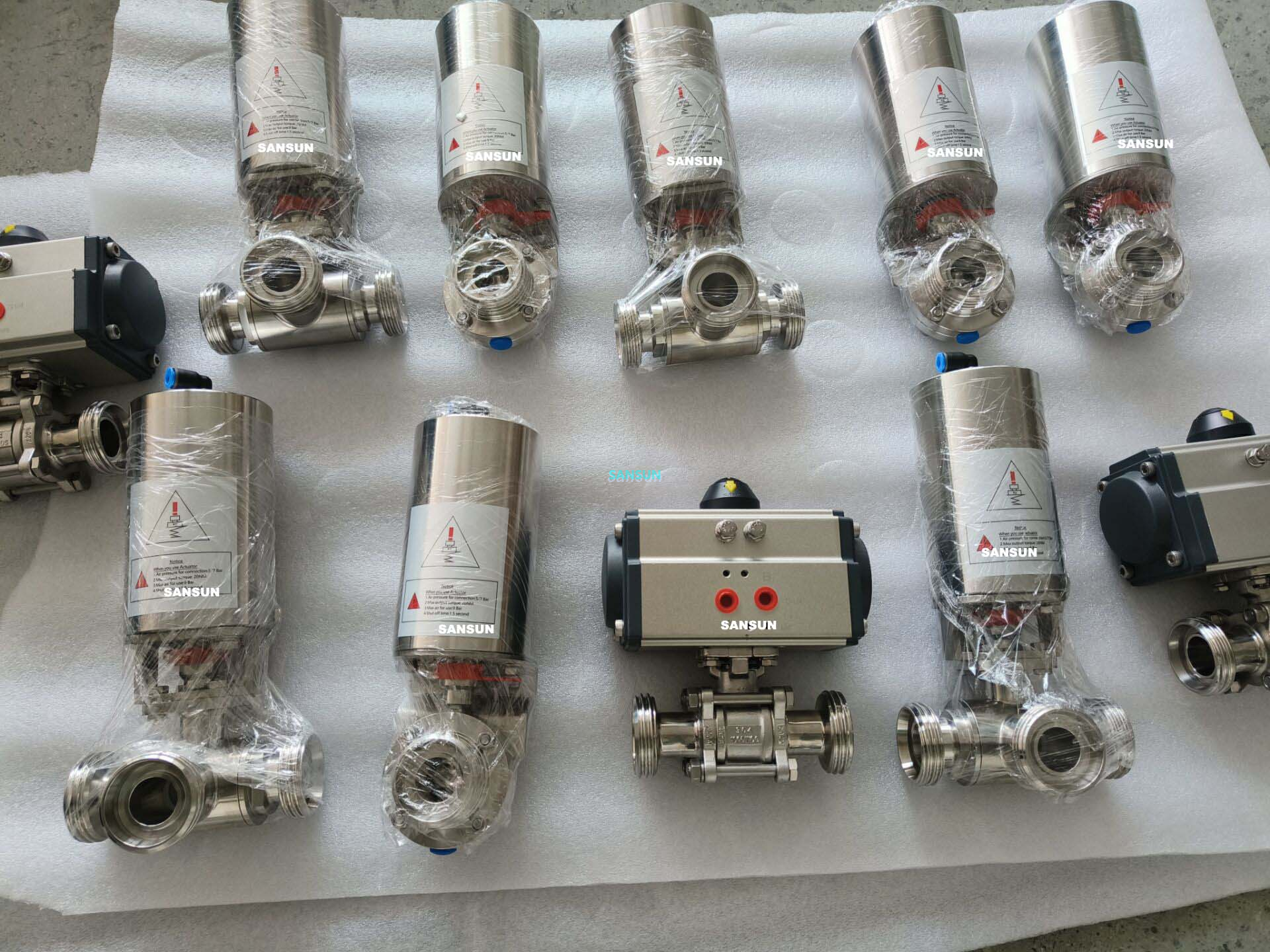 Sanitary ball valve